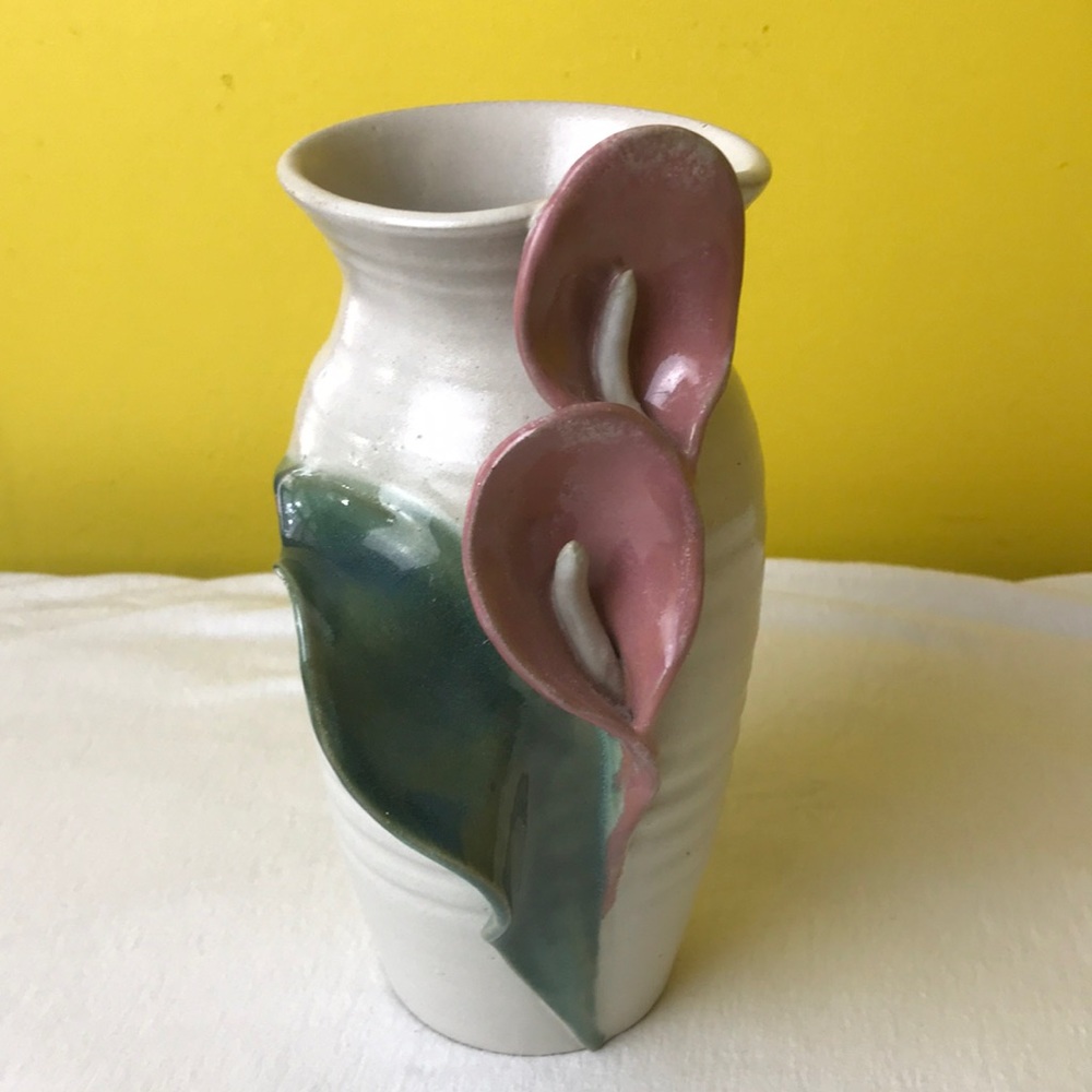 Vintage Jana Kozon  pottery ceramic 3D Pink Calla lily vase 1990